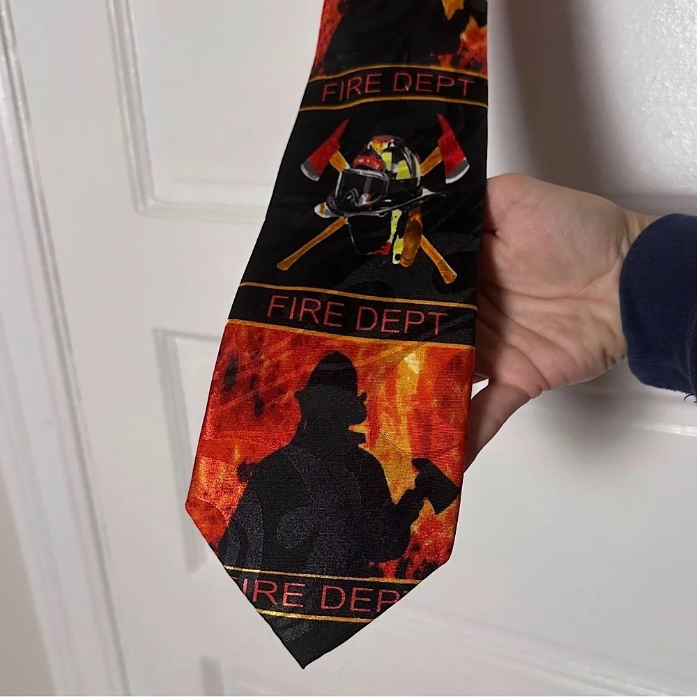 3/$20💥‎ Steven Harris Men’s Tie Firefighter Theme Handmade Fire Dept. Novelty
